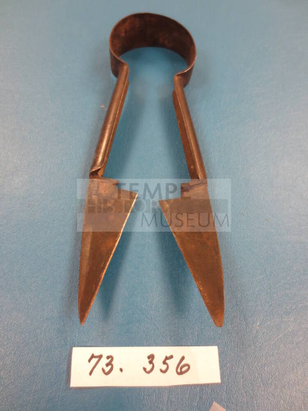 Roaching shears