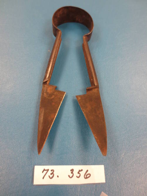 Roaching shears