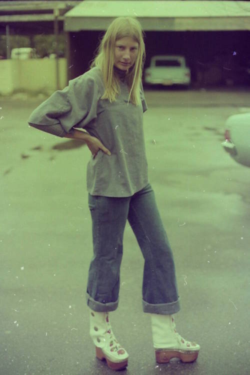 Woman in Euphoria Leather Clogs