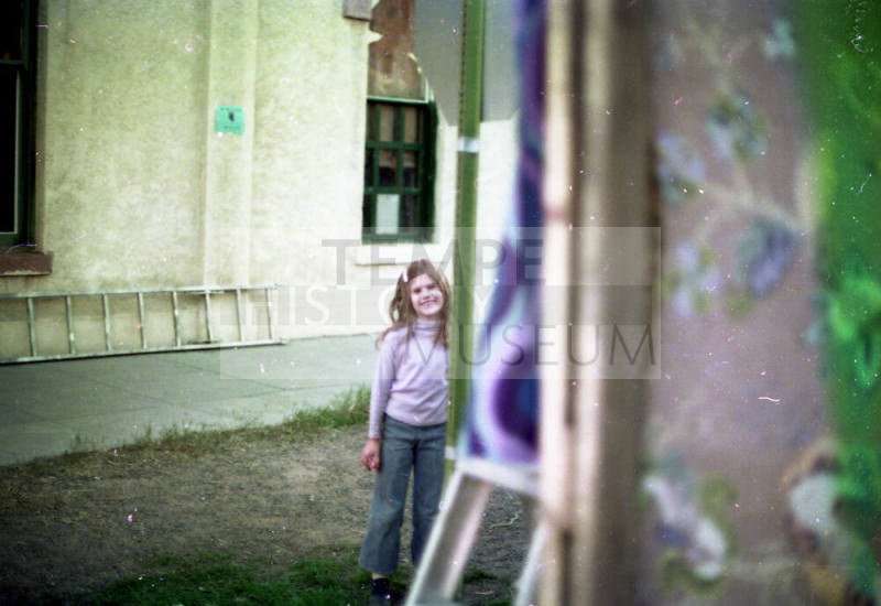 Girl at The Haydens Ferry Arts & Craft Fair