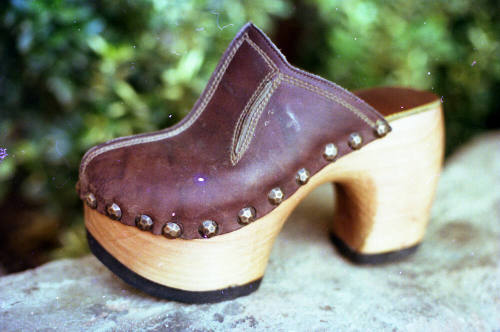 Euphoria Leather Clogs