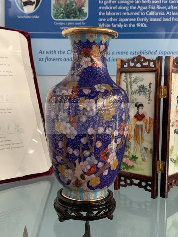 Sister Cities Program, Zhenjiang - Vase