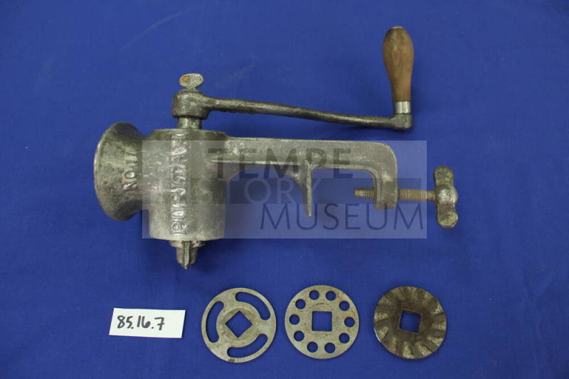 Griswold MFG Co. Food Chopper