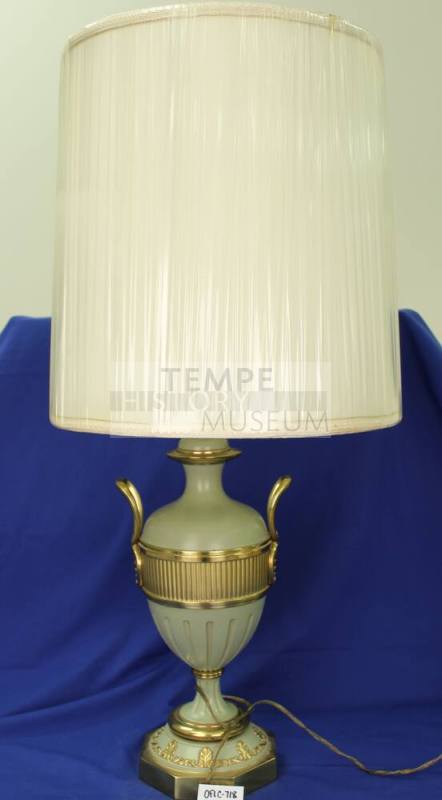 Decorative Green Electric Lamp