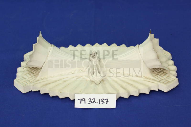 Wall Light Fixture