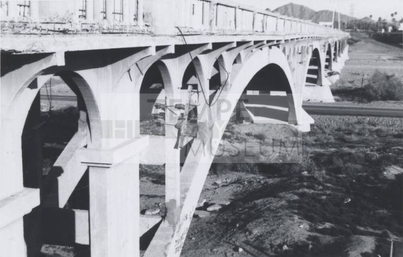Ash Ave./Concrete Arch Bridge-Salt River