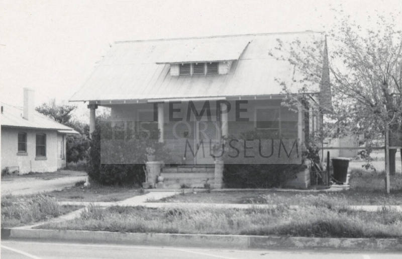 Samuel C. Long House-27 E. 6th Street