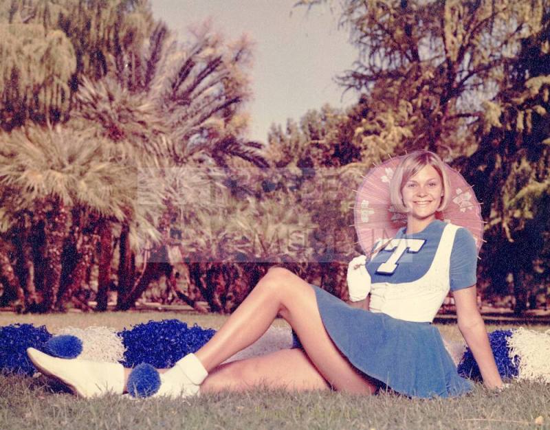 Tempe High School - Cheerleader