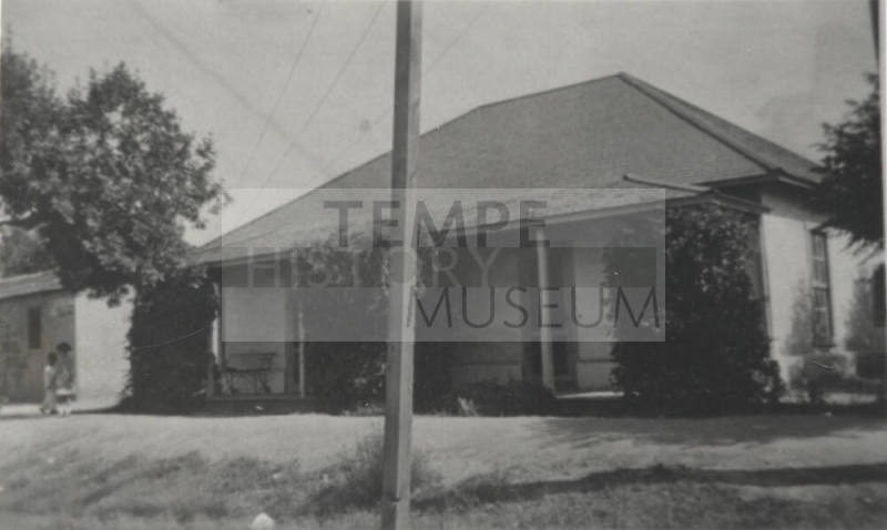 Elias/Rodriguez House-927 E. 8th Street