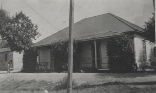 Elias/Rodriguez House-927 E. 8th Street