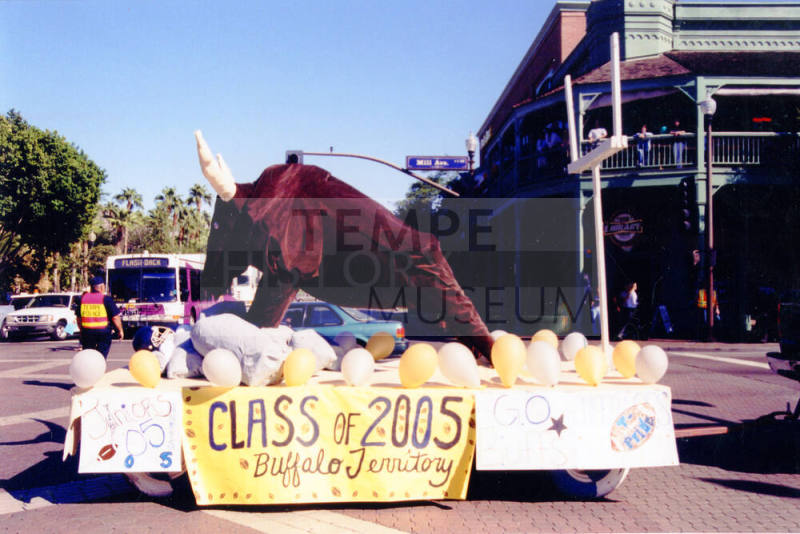 Tempe High School - Class of 2005 Parade Float