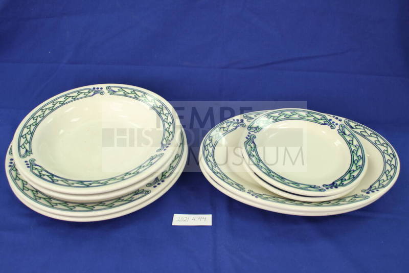 Rula Bula Dish Set