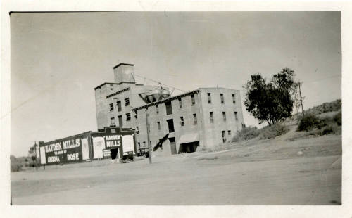 Hayden Mills