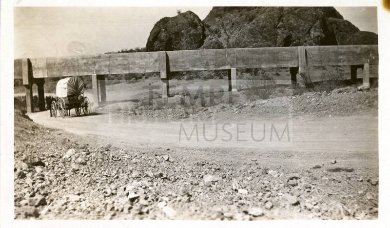 Crosscut Canal and Covered Wagon