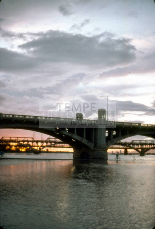 Mill Avenue Bridge over Salt River flood