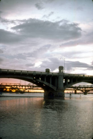 Mill Avenue Bridge over Salt River flood