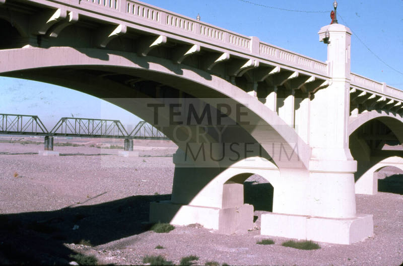 Mill Avenue Bridge