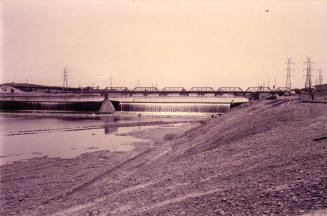 Tempe Town Lake rubber dam