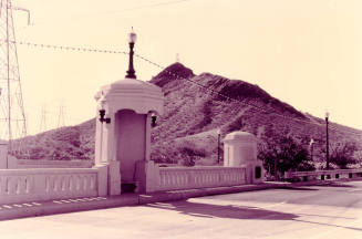 Tempe Butte and Mill Avenue Bridges