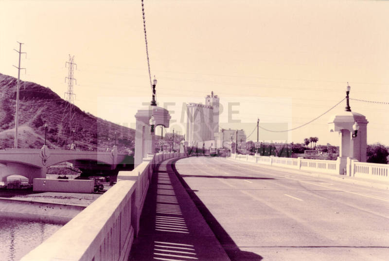 Mill Avenue Bridges and Tempe Town Lake Construction