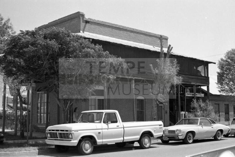 Tempe Bakery - Hackett House