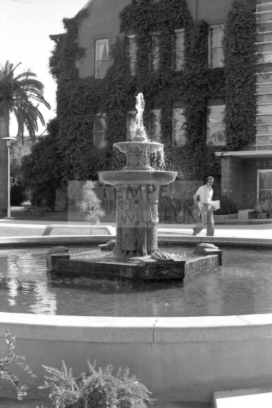 Fountain by Old Main, Arizona State University
