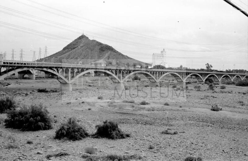 Ash Avenue Bridge and Tempe Butte