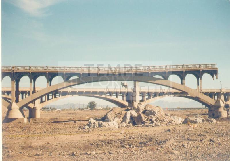Ash Avenue Bridge demolition