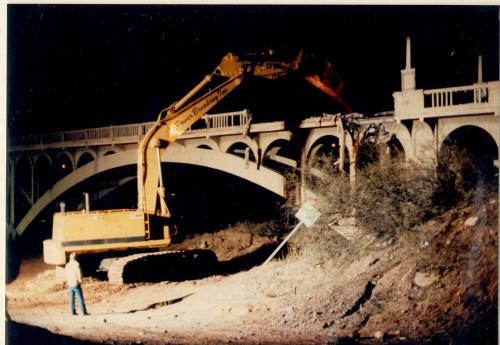 Ash Avenue Bridge demolition