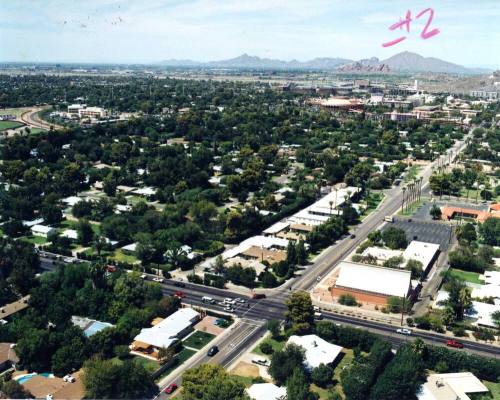 Aerial photo of Broadway & College-- Southeast toward northwest (Orange hedge/residential).