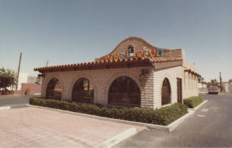 Taco Bell - 936 East Apache Boulevard, Tempe, Arizona