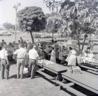 Barbecue at Tempe Beach Park