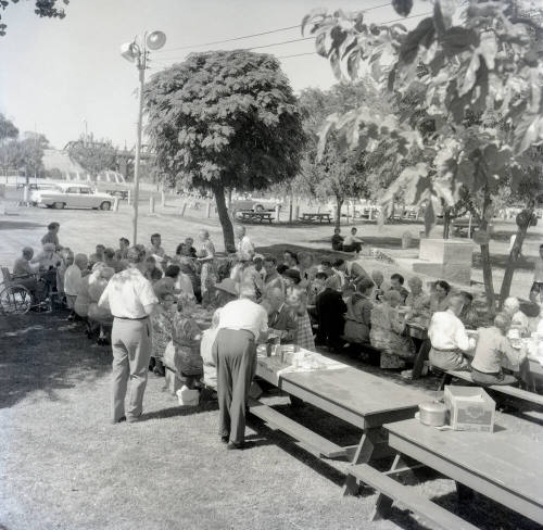Barbecue at Tempe Beach Park