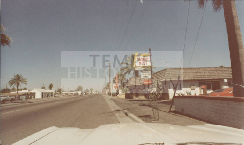 Desert Rest - 2164 East Apache Boulevard, Tempe, Arizona