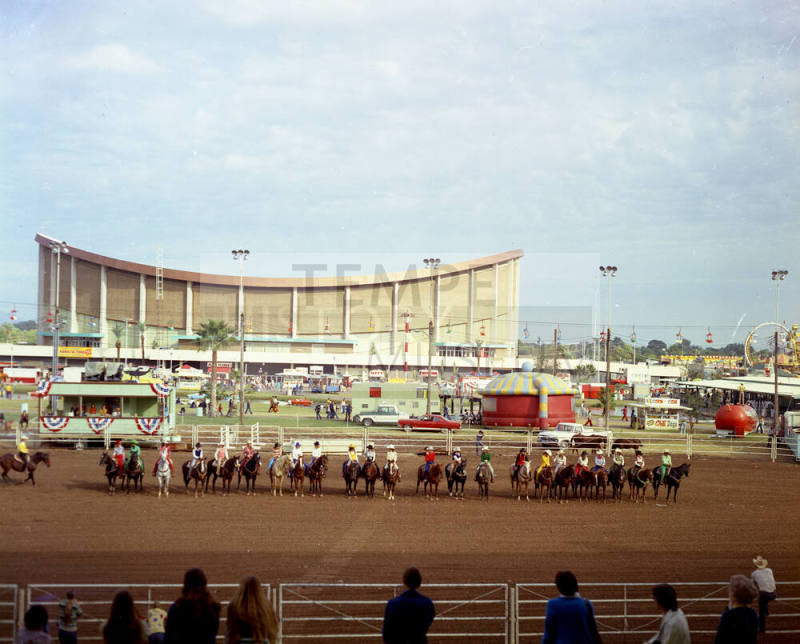 Veteran's Memorial Coliseum and fair - Phoenix