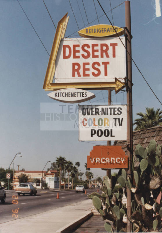 Desert Rest - 2164 East Apache Boulevard, Tempe, Arizona