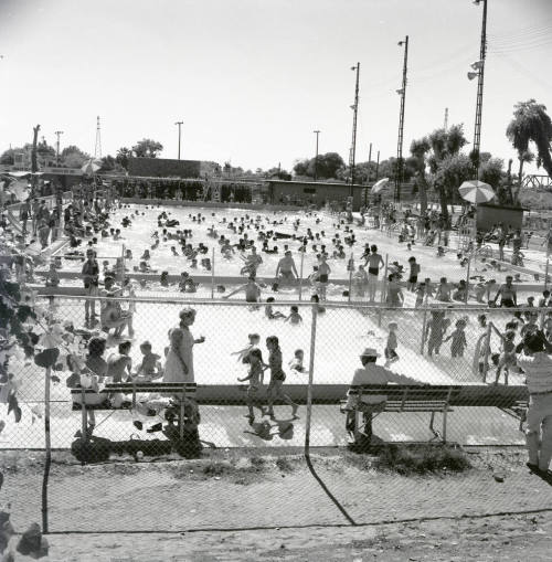 Tempe Beach Park Pool