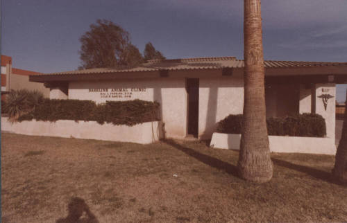 Baseline Animal Clinic - 220 East Baseline Road, Tempe, Arizona