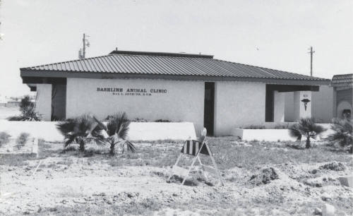 Baseline Animal Clinic - 220 East Baseline Road, Tempe, Arizona