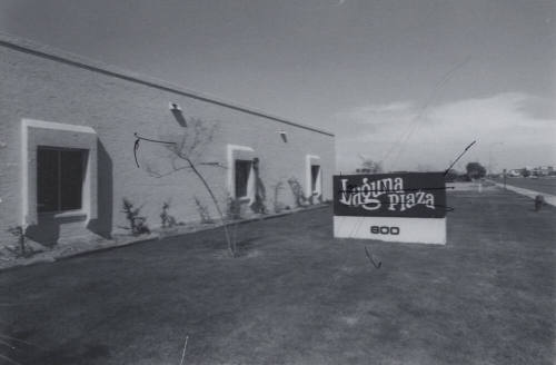 Laguna Plaza - 600 East Baseline Road, Tempe, Arizona