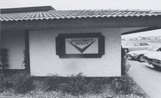 Hallcraft Realty - 700 East Baseline Road, Tempe, Arizona