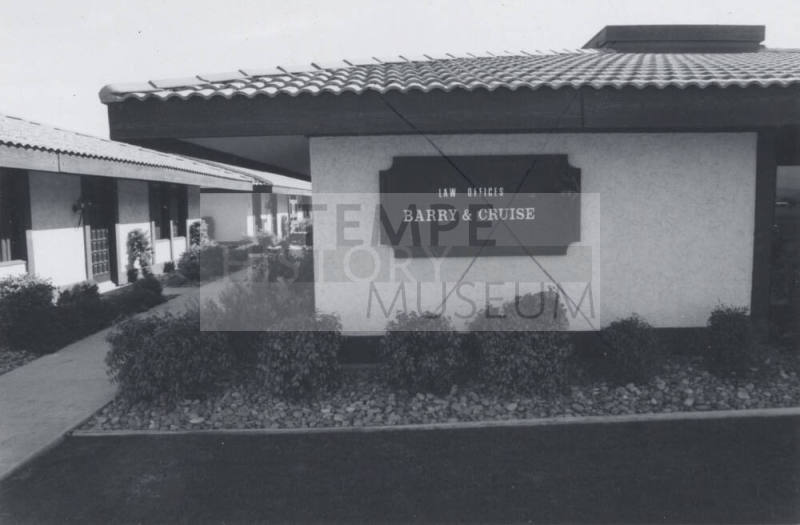 Barry & Cruise Law Offices - 700 East Baseline Road, Tempe, Arizona