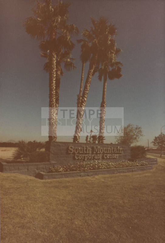 South Mountain Corporate Center - 1600 West Baseline Road, Tempe, Arizona
