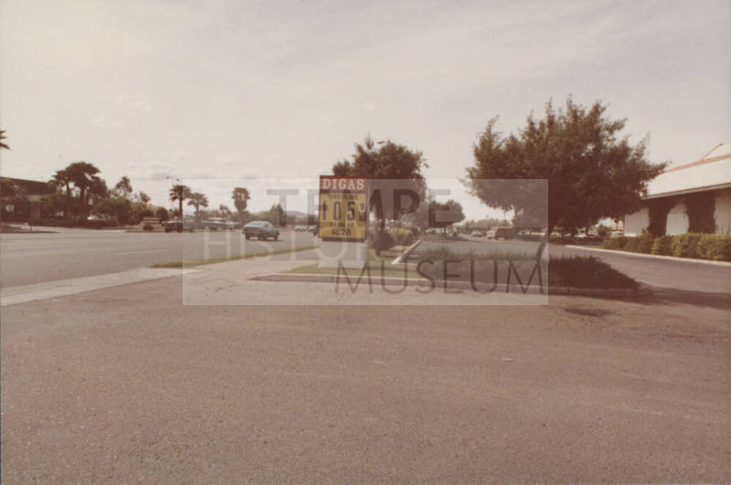 Digas Station - 1826 East Baseline Road, Tempe, Arizona