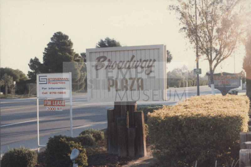Broadway Plaza - 1 East Broadway Road, Tempe, Arizona