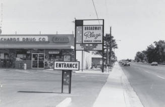 Broadway Plaza - 1 East Broadway Road, Tempe, Arizona