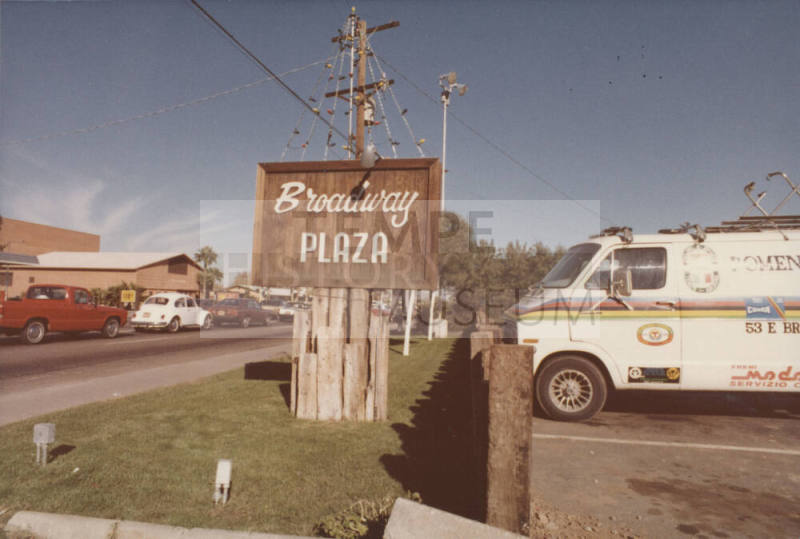 Broadway Plaza - 1 East Broadway Road, Tempe, Arizona