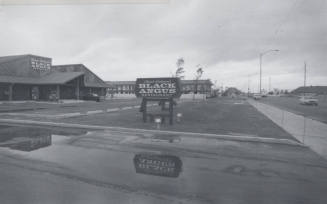 Black Angus - 507 West Broadway Road, Tempe, Arizona