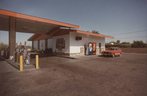 Thrifty Gas - 904 West Broadway Road, Tempe, Arizona