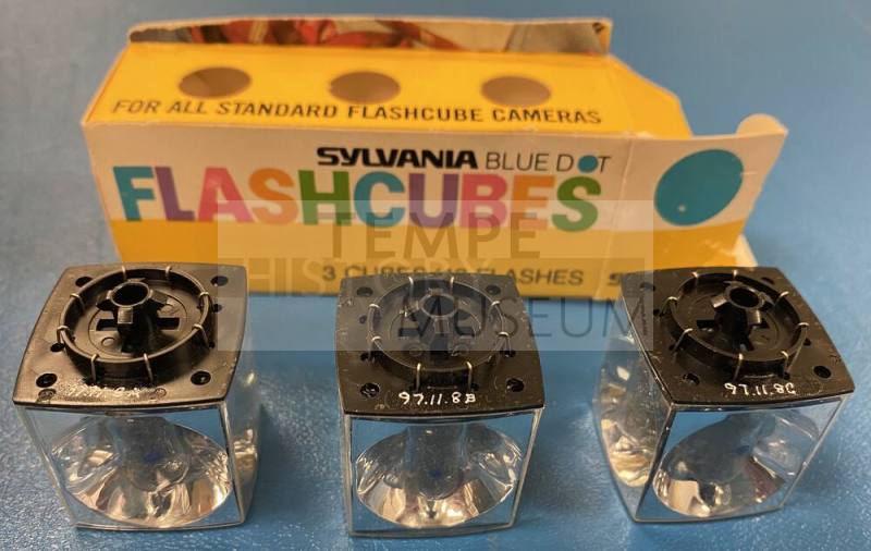 Flashcubes
